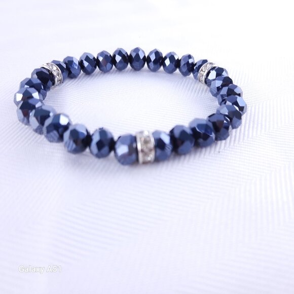 Black Bead & Diamond Bracelet - Picture 5 of 5